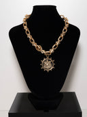 collana l'abeille  catena foglie  moneta con perle